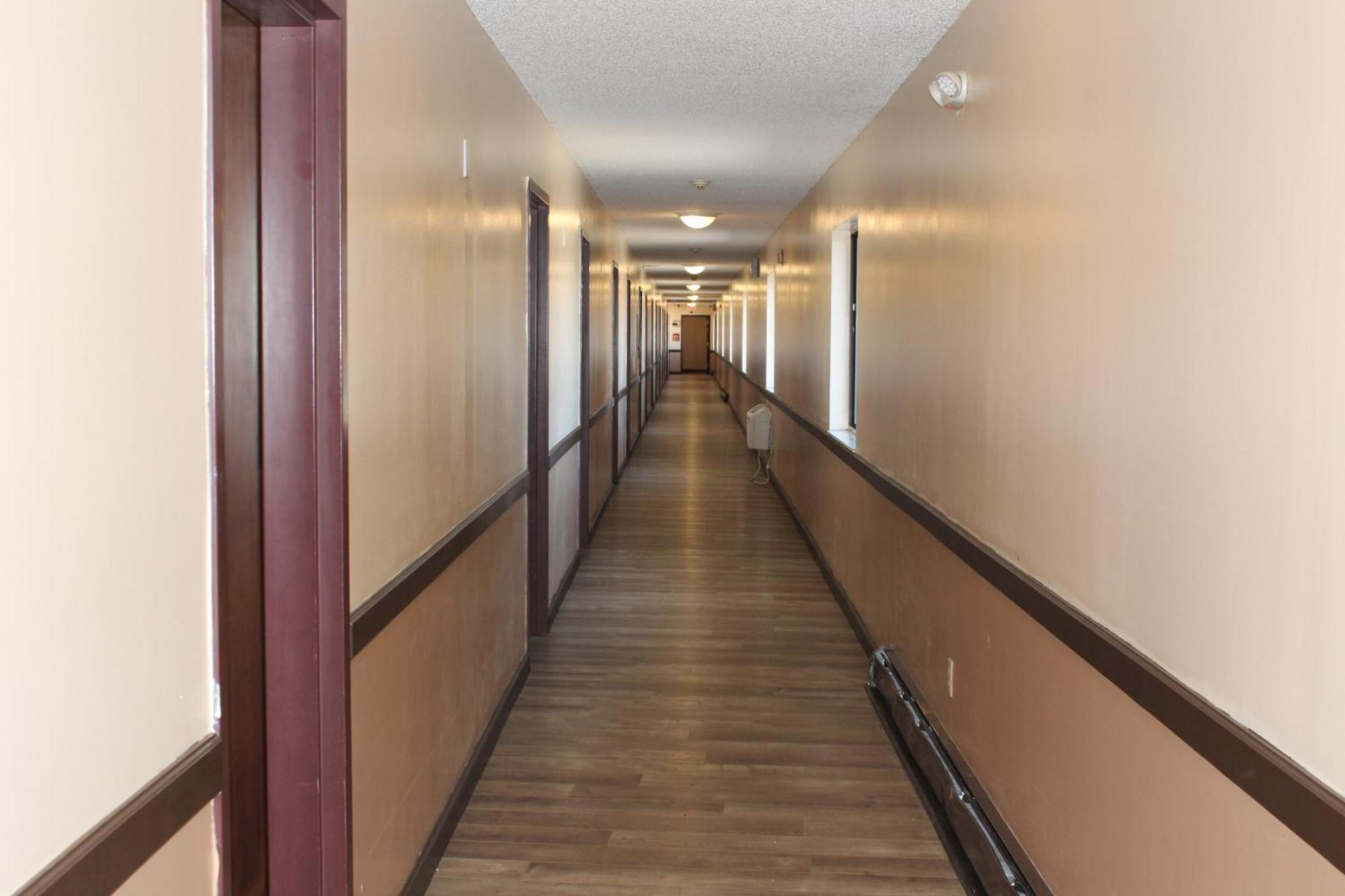 Bellevue Hotel And Suites Exterior photo