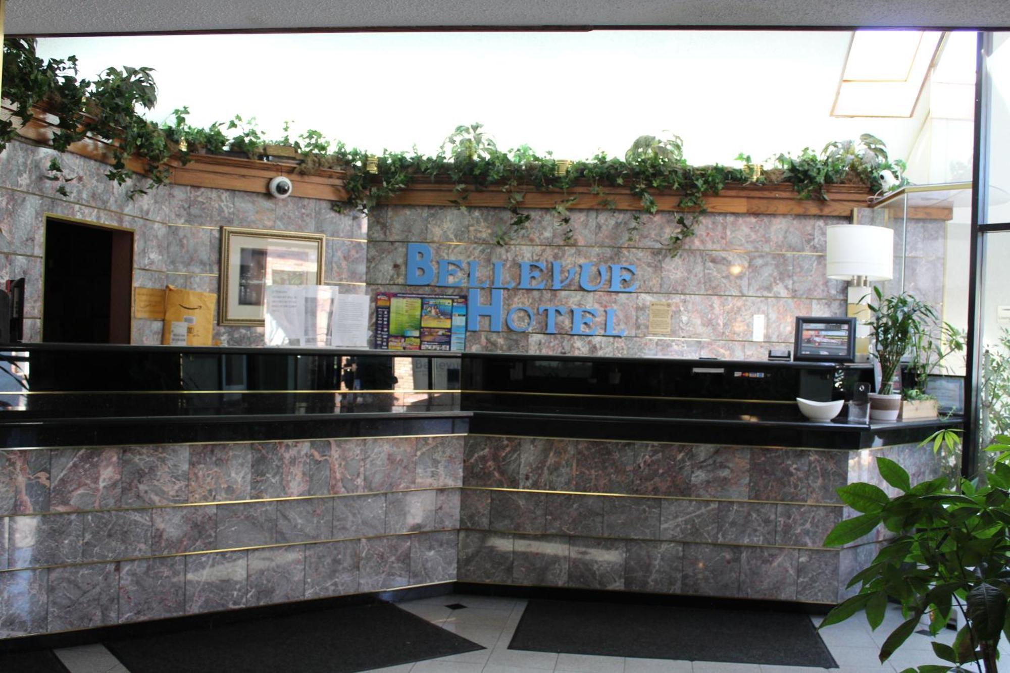 Bellevue Hotel And Suites Exterior photo