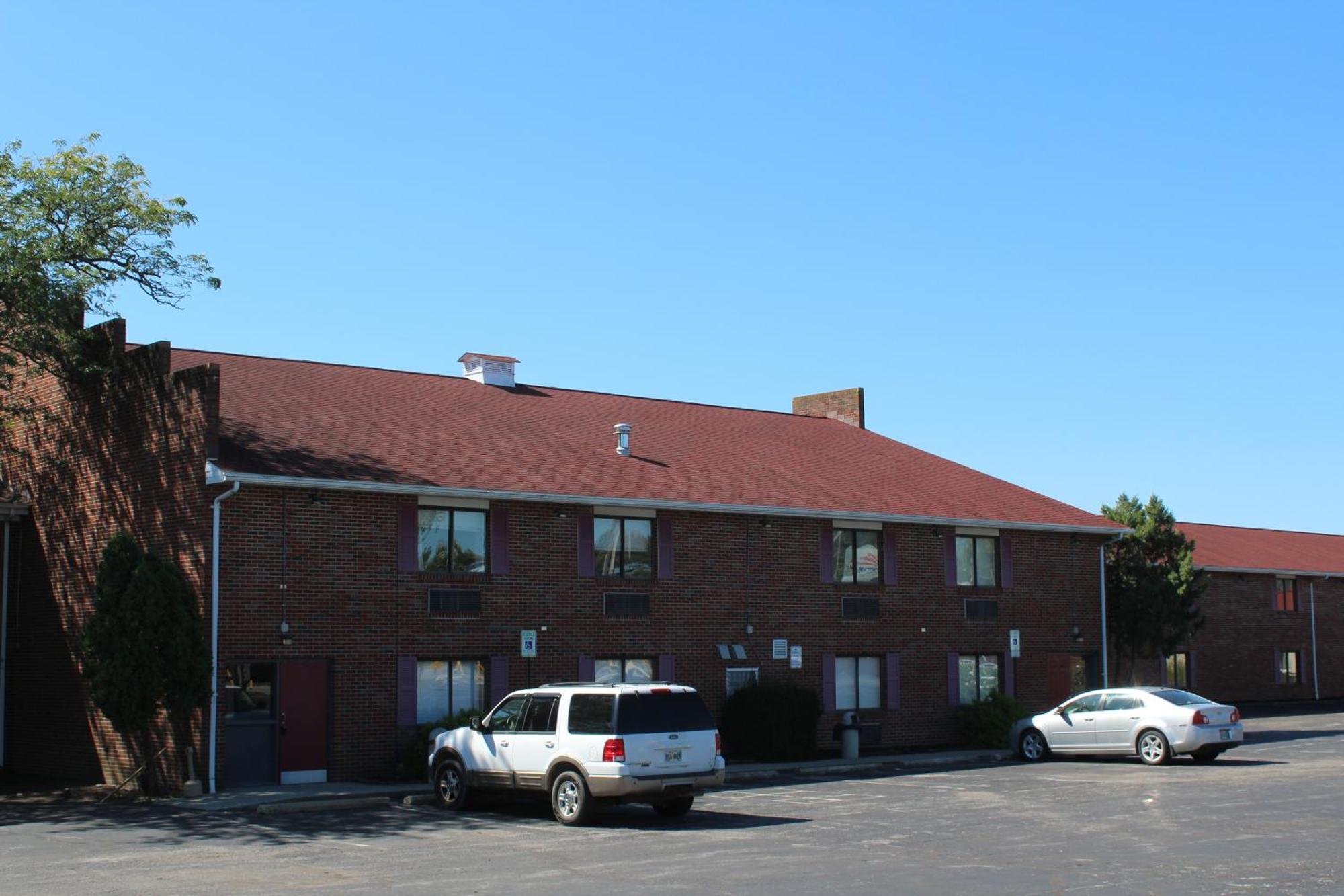 Bellevue Hotel And Suites Exterior photo