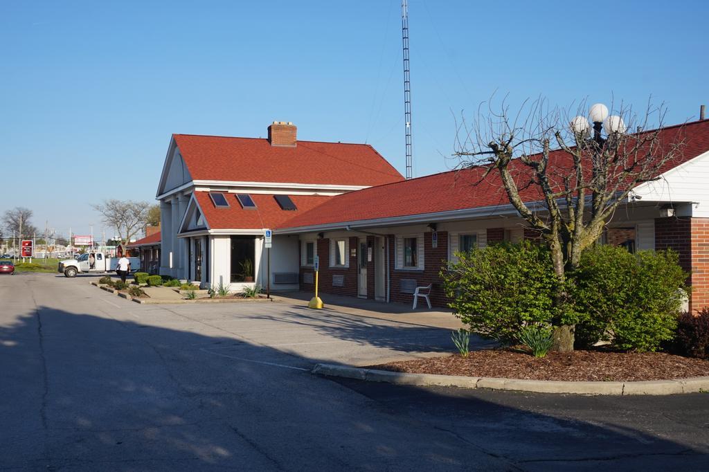 Bellevue Hotel And Suites Exterior photo