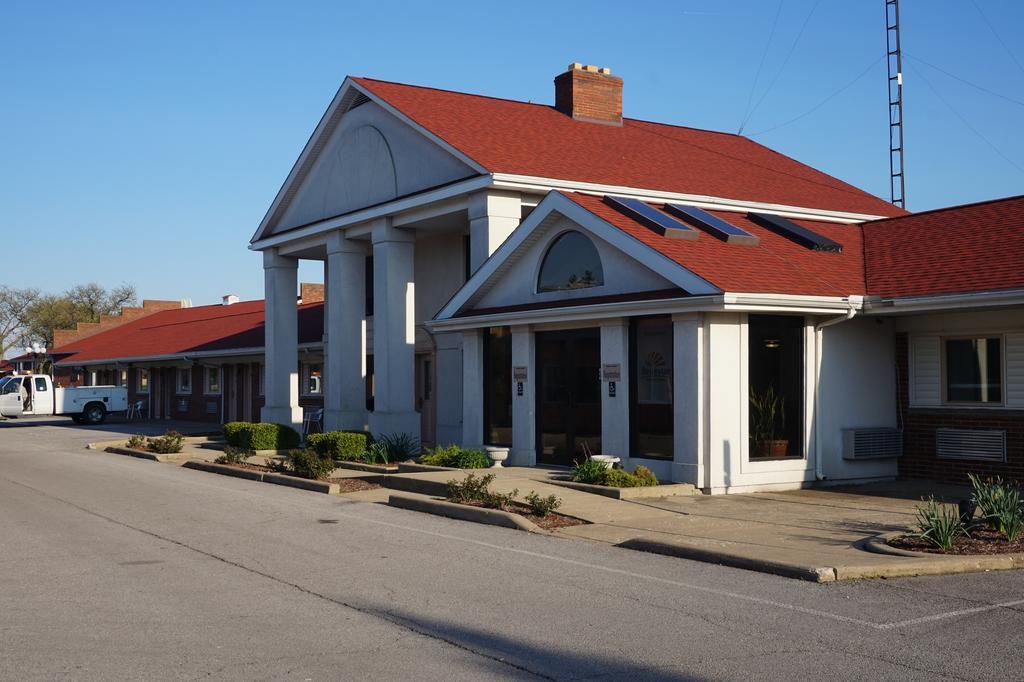 Bellevue Hotel And Suites Exterior photo